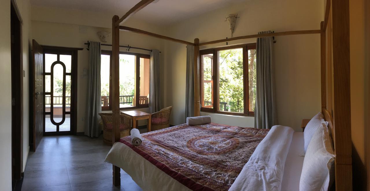 Hidden Paradise Guest House Pokhara Extérieur photo