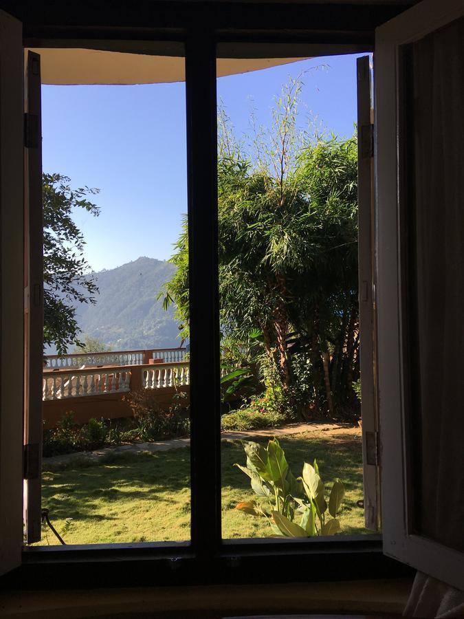 Hidden Paradise Guest House Pokhara Extérieur photo