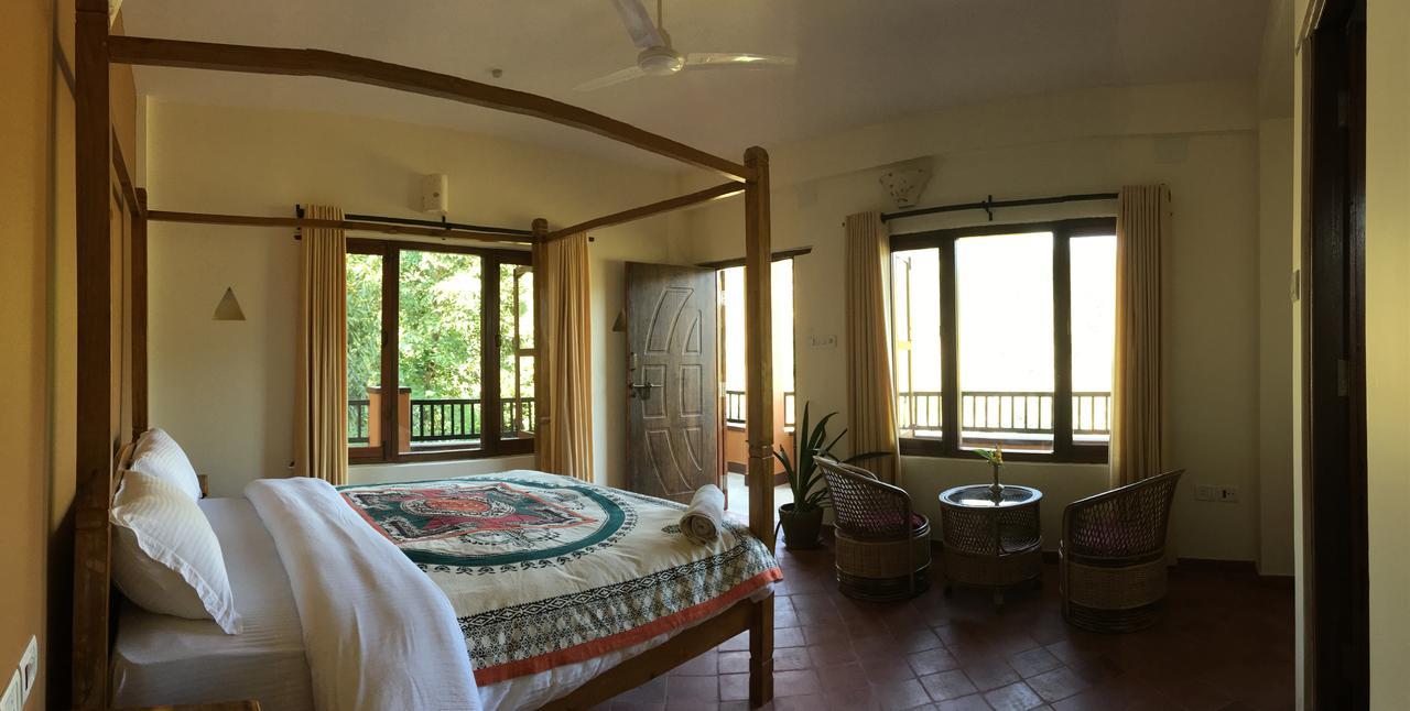 Hidden Paradise Guest House Pokhara Extérieur photo