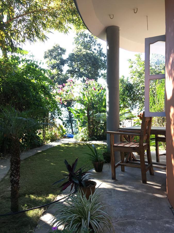 Hidden Paradise Guest House Pokhara Extérieur photo