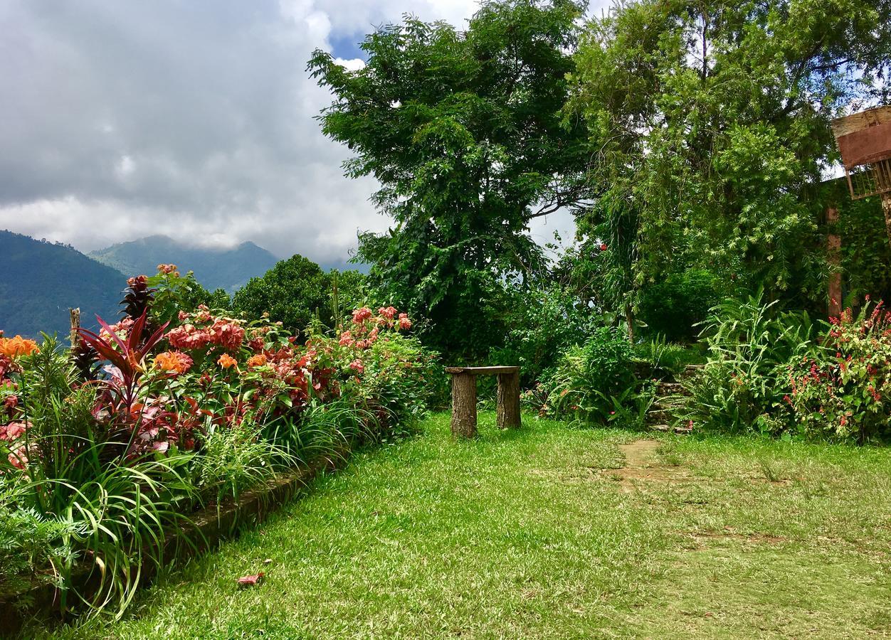 Hidden Paradise Guest House Pokhara Extérieur photo