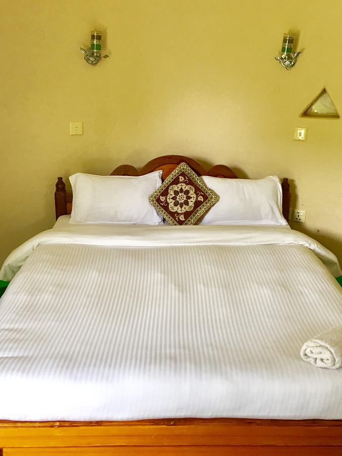 Hidden Paradise Guest House Pokhara Extérieur photo